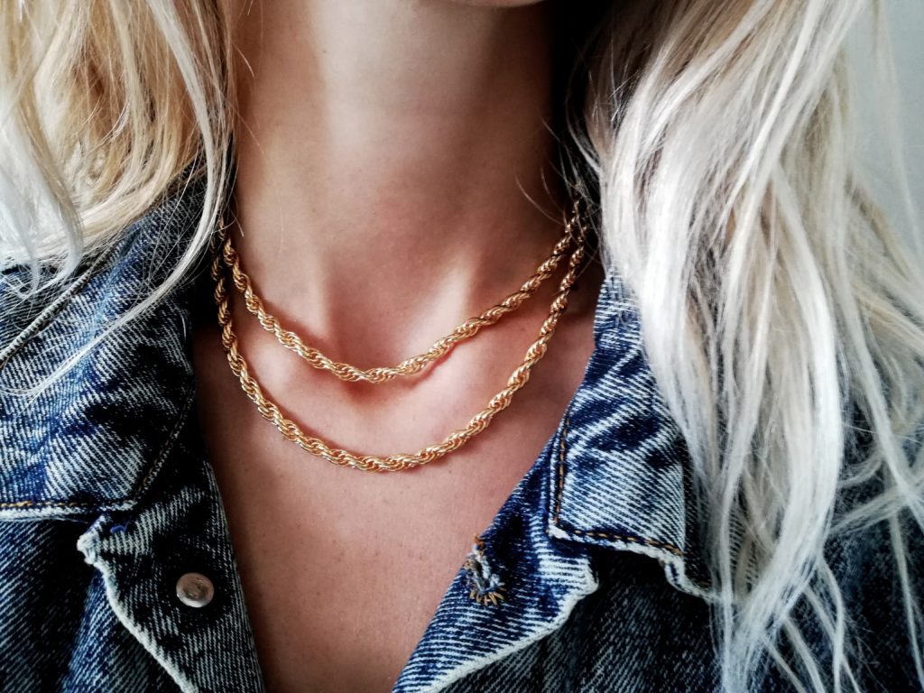 collier chaîne dorée