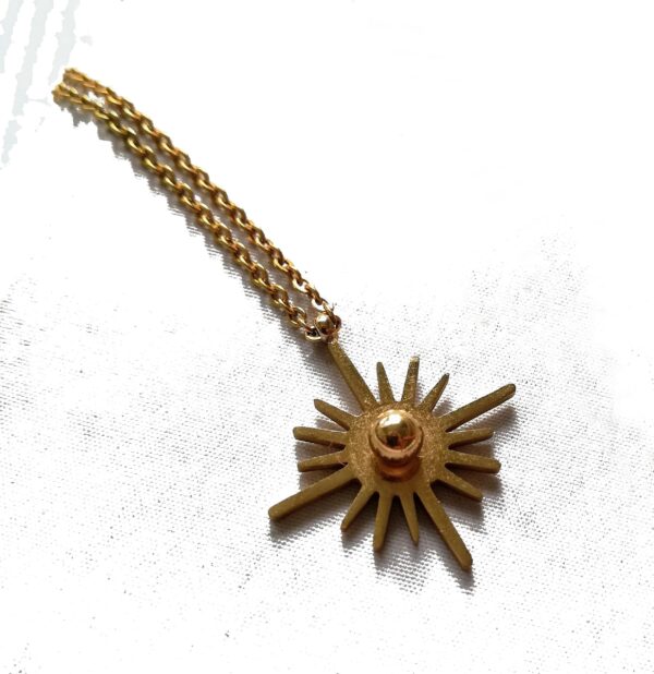 collier être solaire or