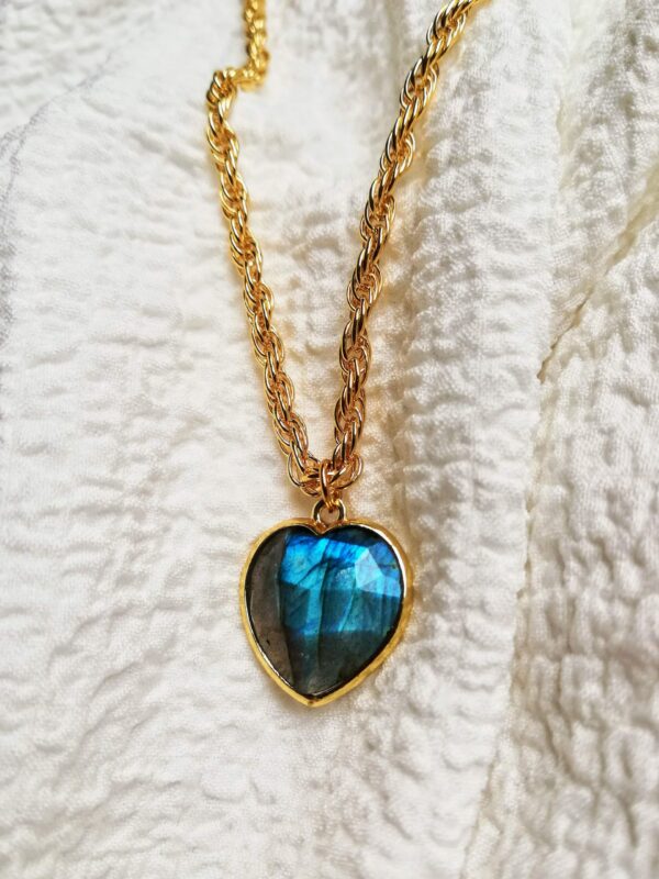 collier coeur labradorite