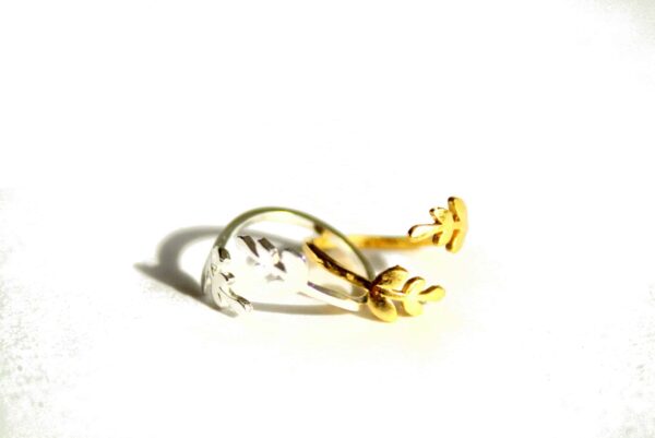 bague petite feuille or