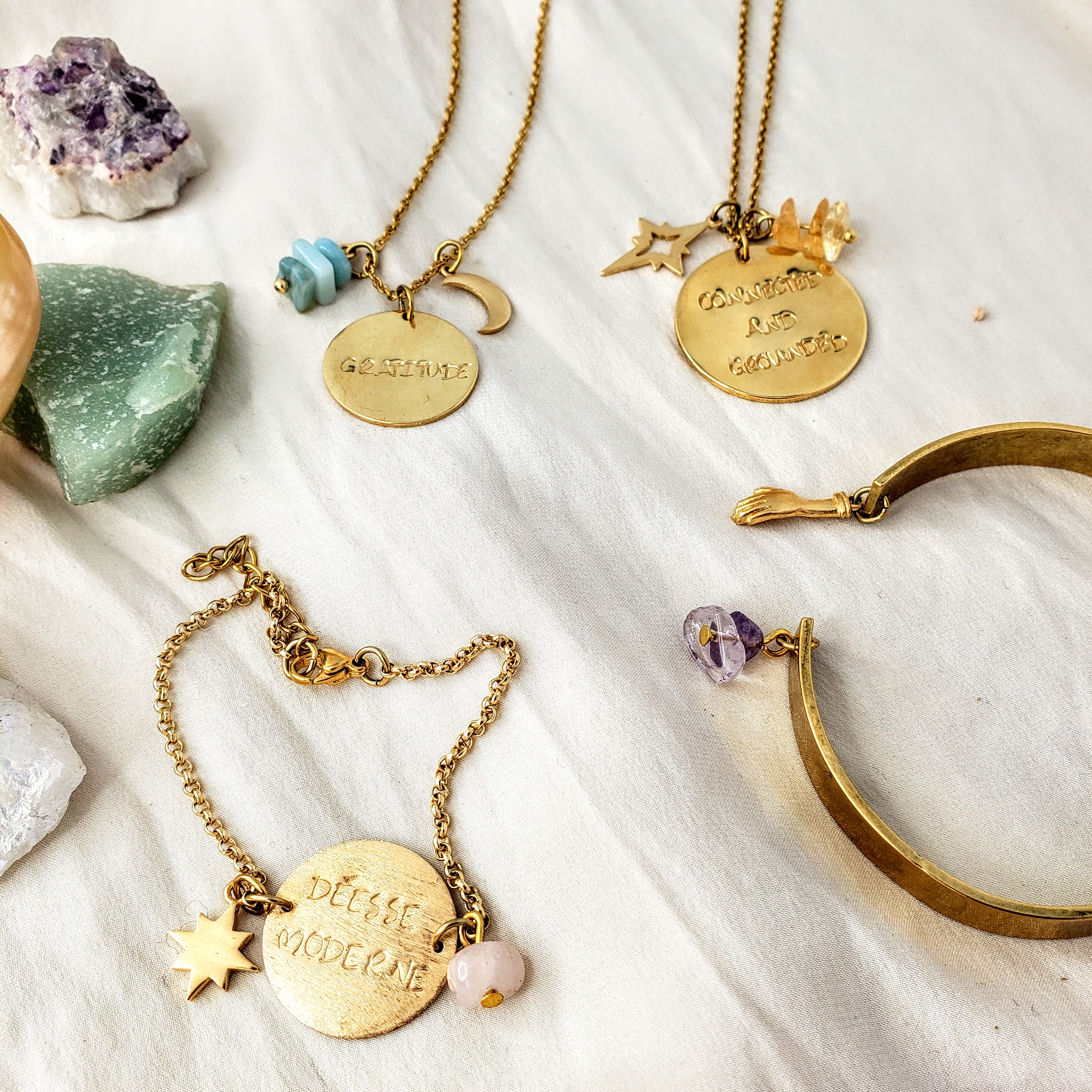 bijoux gravure message personnalisé parure, collier, bracelet d'intention pour femme