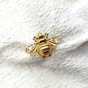 bague abeille or symbolique signification majeur