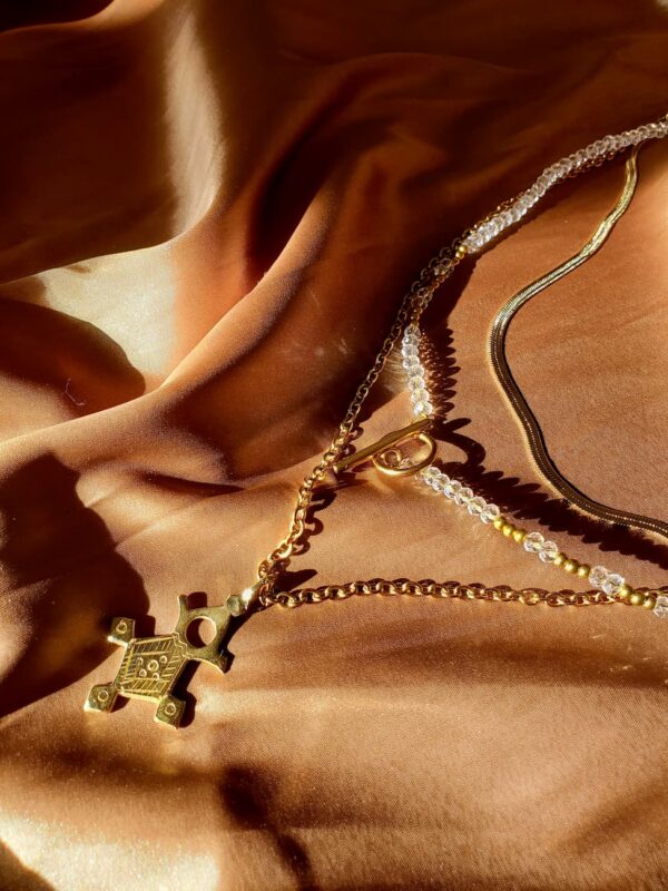 Collier Triple Rangs Avec Croix Et Perles Noires - Acier Argenté - Longueur 41-45cm - Neuf Petugons