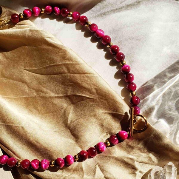 collier oeil de tigre rose pierres naturelles