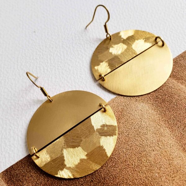 maxi boucles d'oreilles or femme moderne