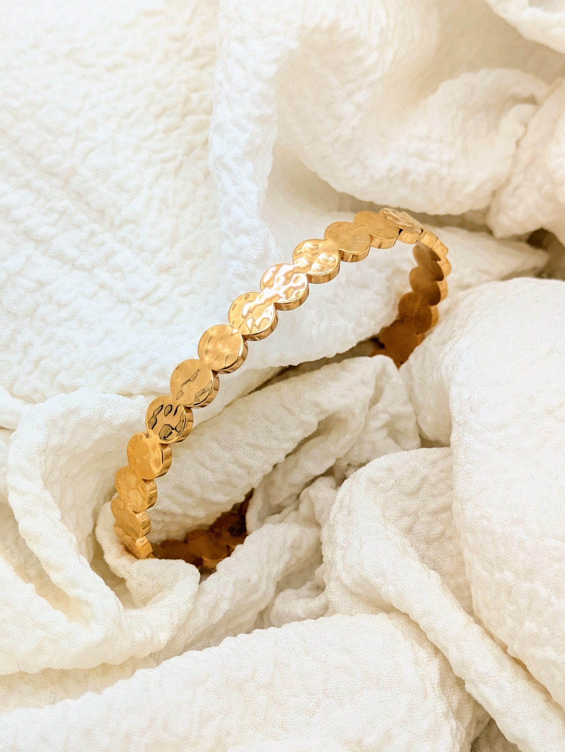 Jonc martelé plaqué or