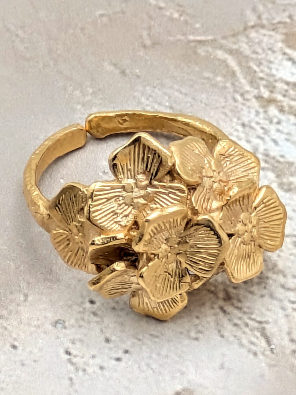 bague bouquet de fleurs
